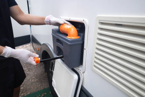 Best Portable restroom trailer rental  in Kdeer, IL