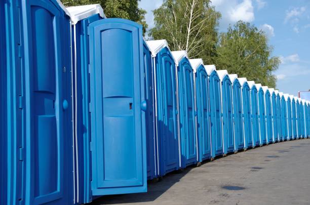 Portable Toilet Options We Offer in Kildeer, IL